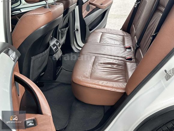 BOYASIZ 2011 MODEL X5 30D XDRİVE 8 İLERİ ISITMA CAM TAVAN