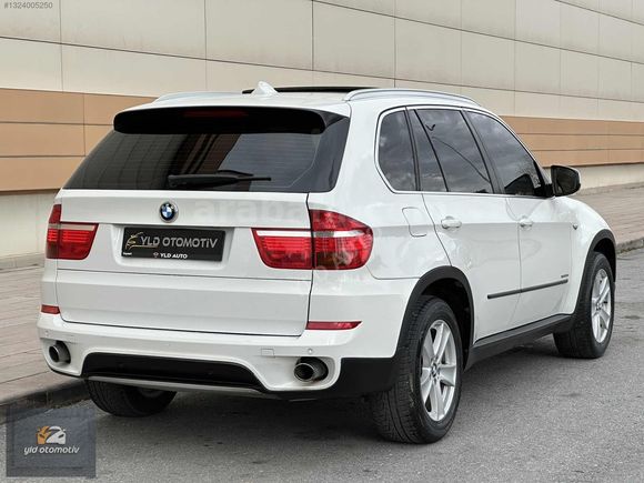 BOYASIZ 2011 MODEL X5 30D XDRİVE 8 İLERİ ISITMA CAM TAVAN