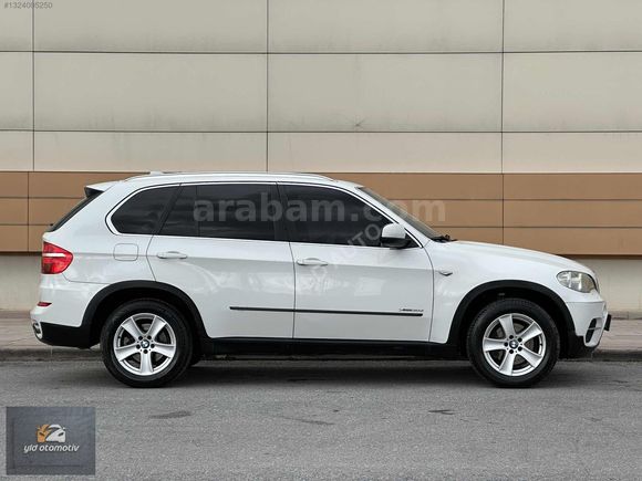 BOYASIZ 2011 MODEL X5 30D XDRİVE 8 İLERİ ISITMA CAM TAVAN