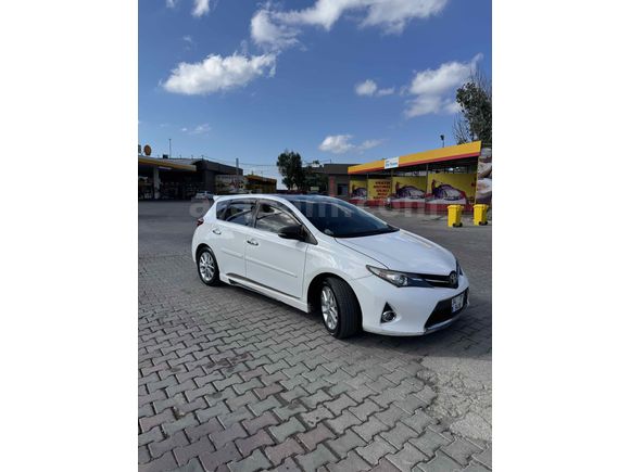 Sahibinden Toyota Auris 1.6 Active 2013 Model 