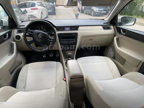 Sahibinden Skoda Rapid 1.6 CR TDI Elegance 2012 Model