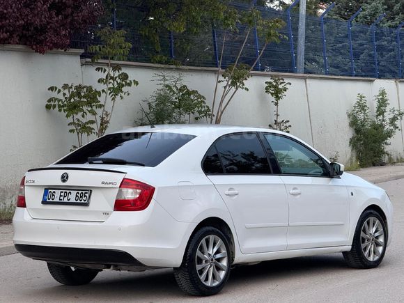 Sahibinden Skoda Rapid 1.6 CR TDI Elegance 2012 Model