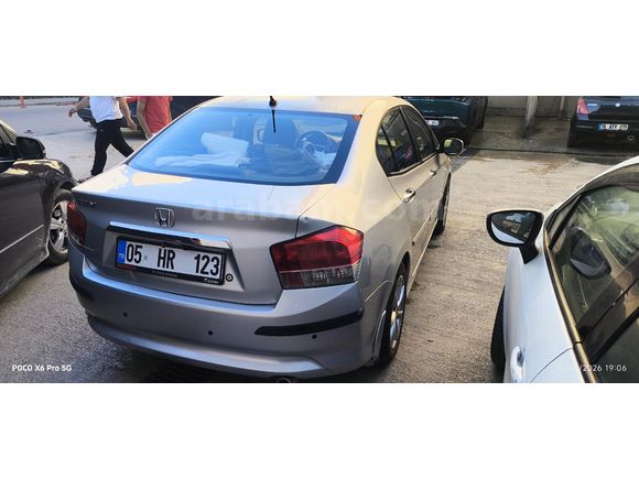 Sahibinden Honda City 1.4 LS 2009 Model