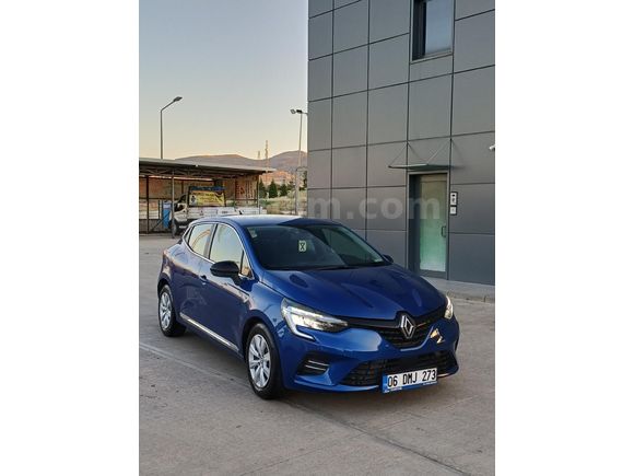 Sahibinden Renault Clio 1.0 SCe Joy 2023 Model
