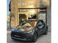 ÇAM OTOMOTİV 2025 TOYOTA C-HR 1.8HYBRİD PASSİON+CAMTAVAN+KEYLESS