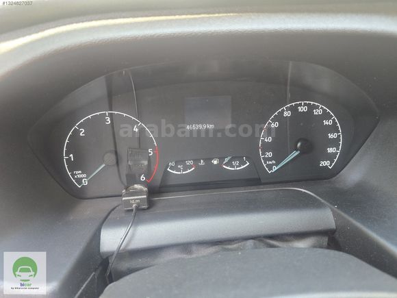 İLK ELDEN 2022 FORD TRANSIT CUSTOM 340L TREND KLİMALI %20 KDVLİ