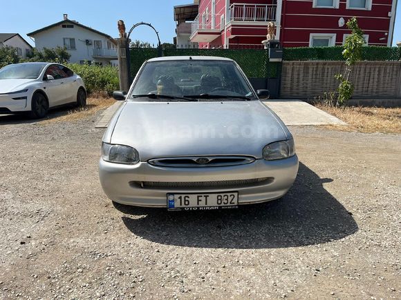 Sahibinden Ford Escort 1.6 CLX 1998 Model