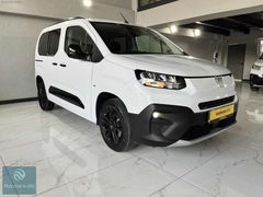 2025 MODEL DOBLO**PREMİO**4 CAM OTOMATİK*ÇELİK JANT*ORTA KONSOL*