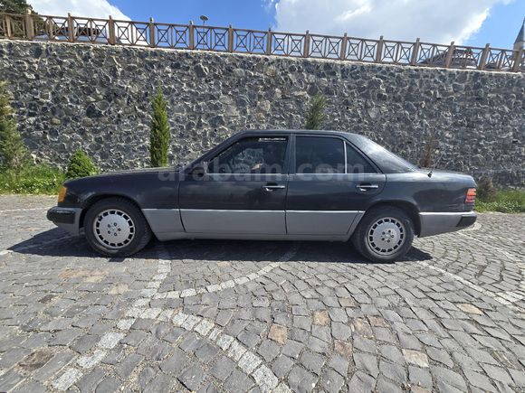 Sahibinden Mercedes - Benz 200 E 1991 Model