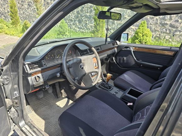 Sahibinden Mercedes - Benz 200 E 1991 Model