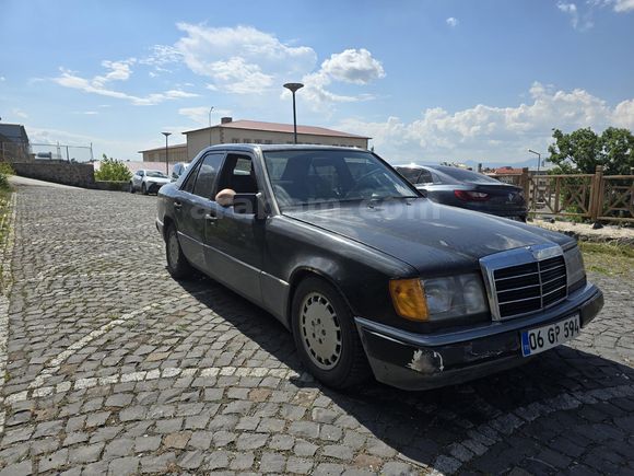 Sahibinden Mercedes - Benz 200 E 1991 Model