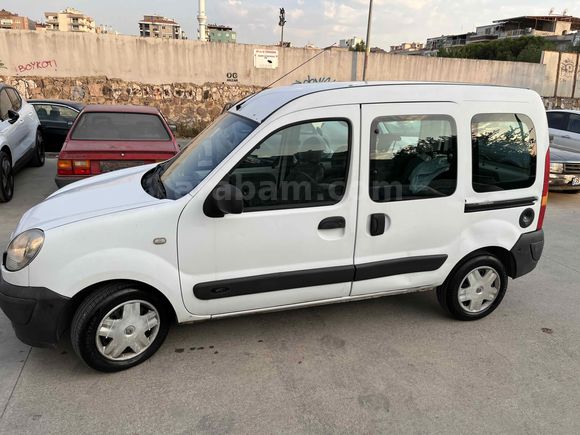 Sahibinden Renault Kangoo Multix 1.5 dCi Authentique 2006 Model  334.000 km Beyaz
