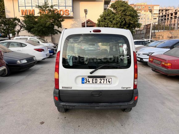 Sahibinden Renault Kangoo Multix 1.5 dCi Authentique 2006 Model  334.000 km Beyaz