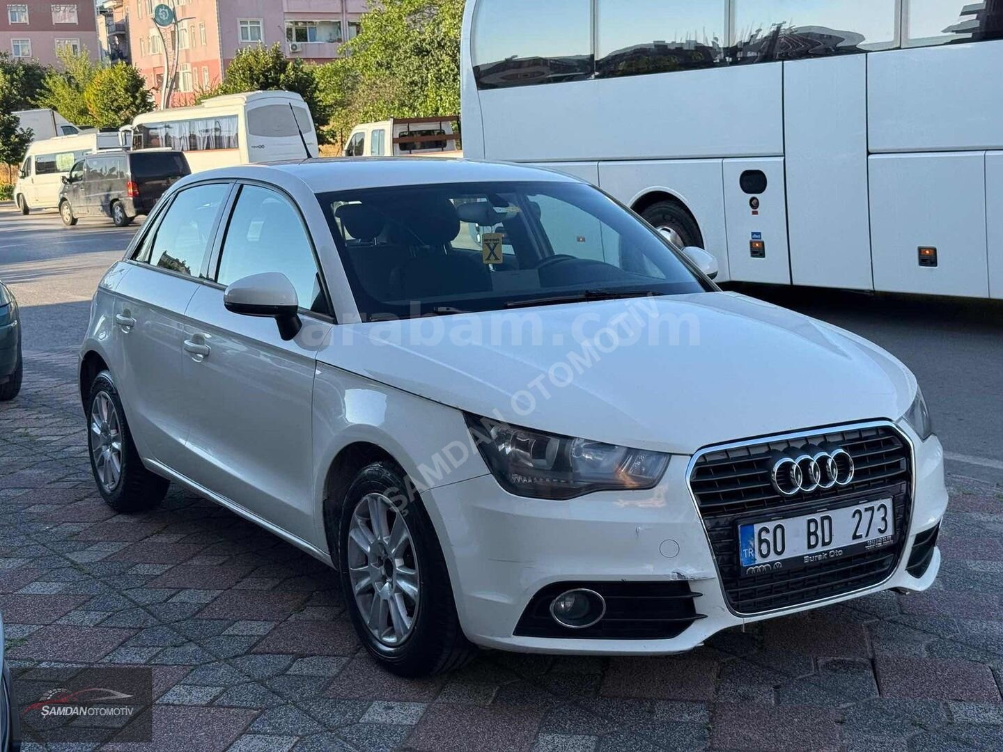 Galeriden Audi A1 1.6 TDI Ambition 2014 Model Kocaeli 182.000 km Beyaz 4