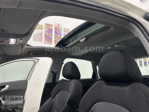 2012 MODEL AUDİ A1 1.6 TDİ S-TRONİC CAM TAVAN LED XENON