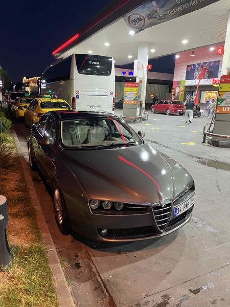 Sahibinden Alfa Romeo 159 1.9 JTD Distinctive 2008 Model İstanbul 279.000 km Gri
