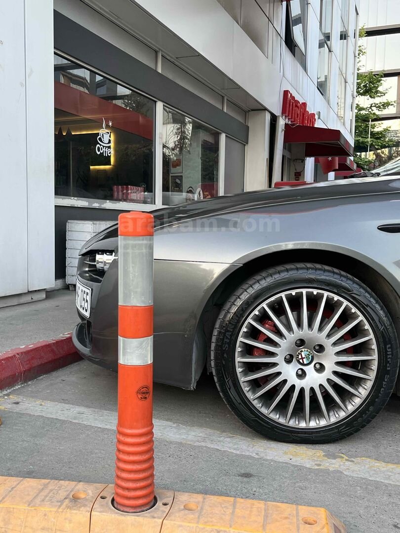 Sahibinden Alfa Romeo 159 1.9 JTD Distinctive 2008 Model İstanbul 279.000 km Gri 7