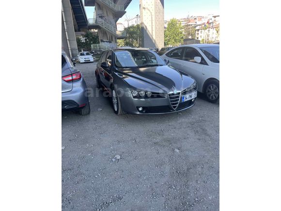 Sahibinden Alfa Romeo 159 1.9 JTD Distinctive 2008 Model 