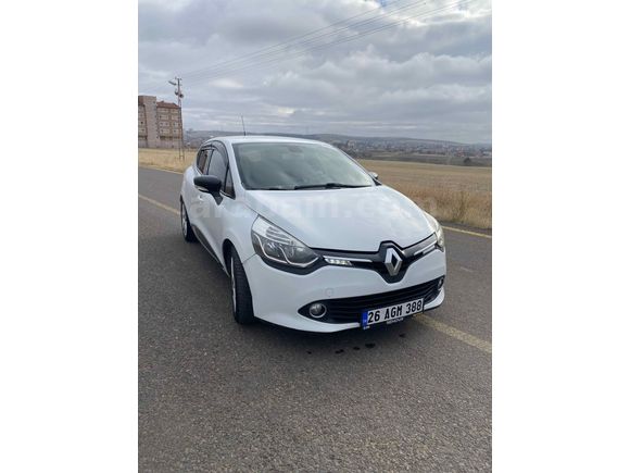 MEMURDAN TEMİZ AİLE ARACI CLIO 4 