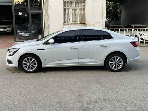 ÖZYILDIZdan BOYASIZ 2019 model Renault Megane 1.6 Touch 