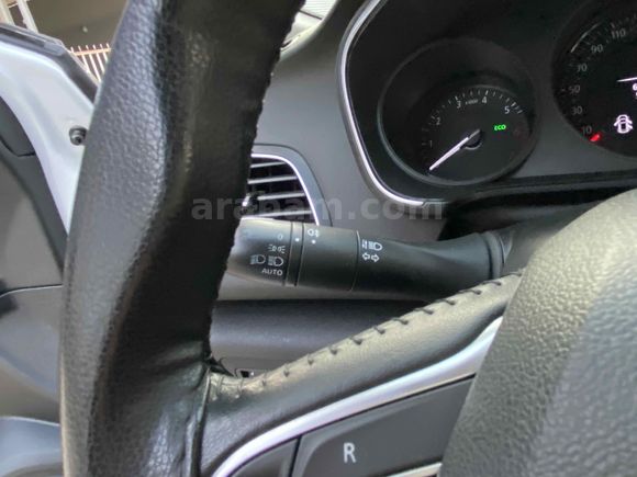 ÖZYILDIZdan BOYASIZ 2019 model Renault Megane 1.6 Touch 