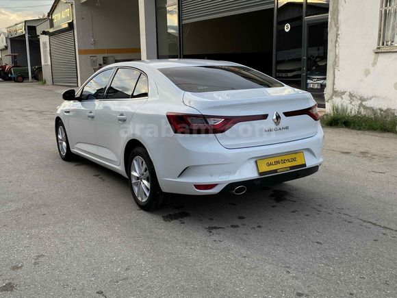 ÖZYILDIZdan BOYASIZ 2019 model Renault Megane 1.6 Touch 