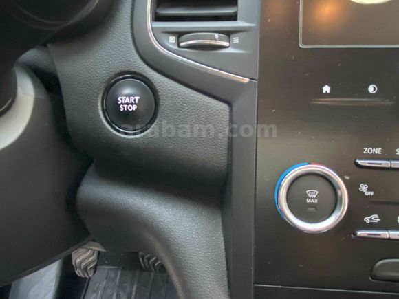 ÖZYILDIZdan BOYASIZ 2019 model Renault Megane 1.6 Touch 