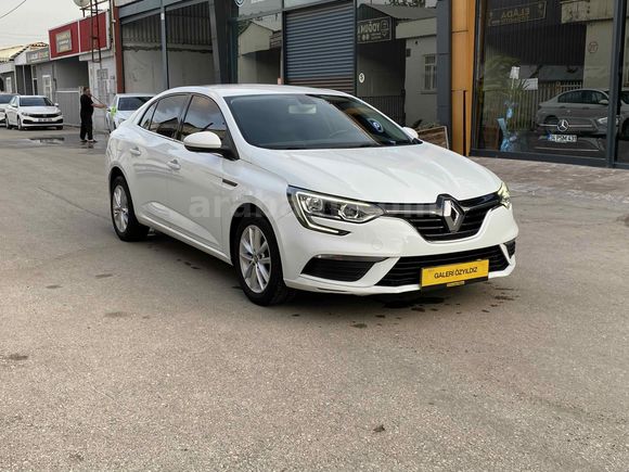 ÖZYILDIZdan BOYASIZ 2019 model Renault Megane 1.6 Touch 