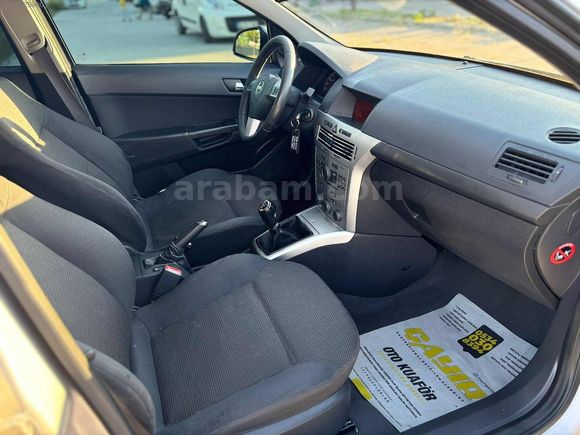 2013 OPEL ASTRA
