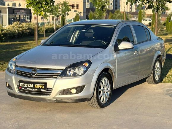 2013 OPEL ASTRA