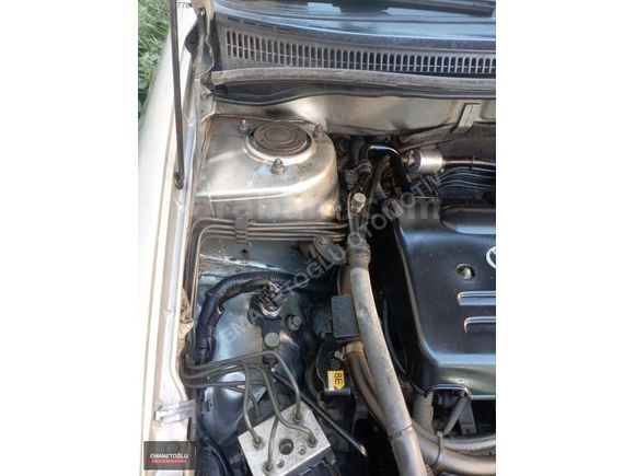 2004 COROLLA 1.6 TERRA KLİMALI TEMİZ
