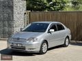 2004 COROLLA 1.6 TERRA KLİMALI TEMİZ