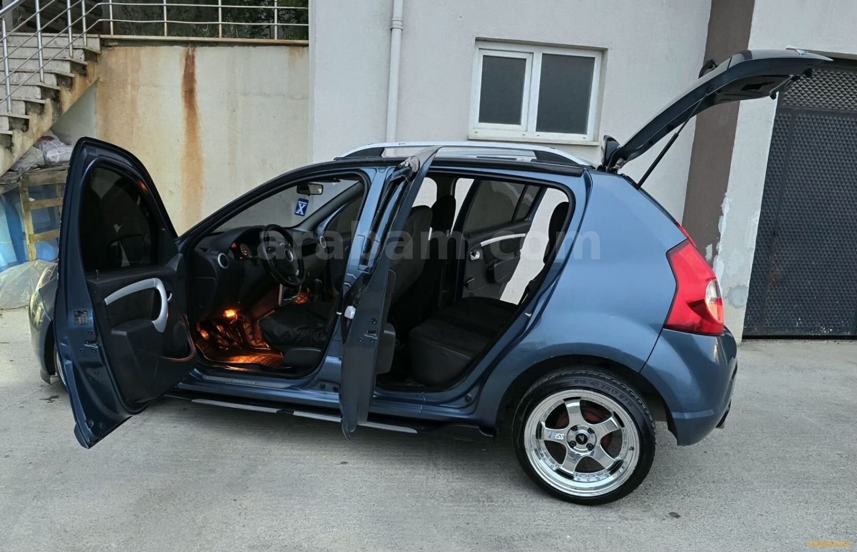 Galeriden Dacia Sandero 1.4 Ambiance 2009 Model Kocaeli 198.000 km Lacivert 4