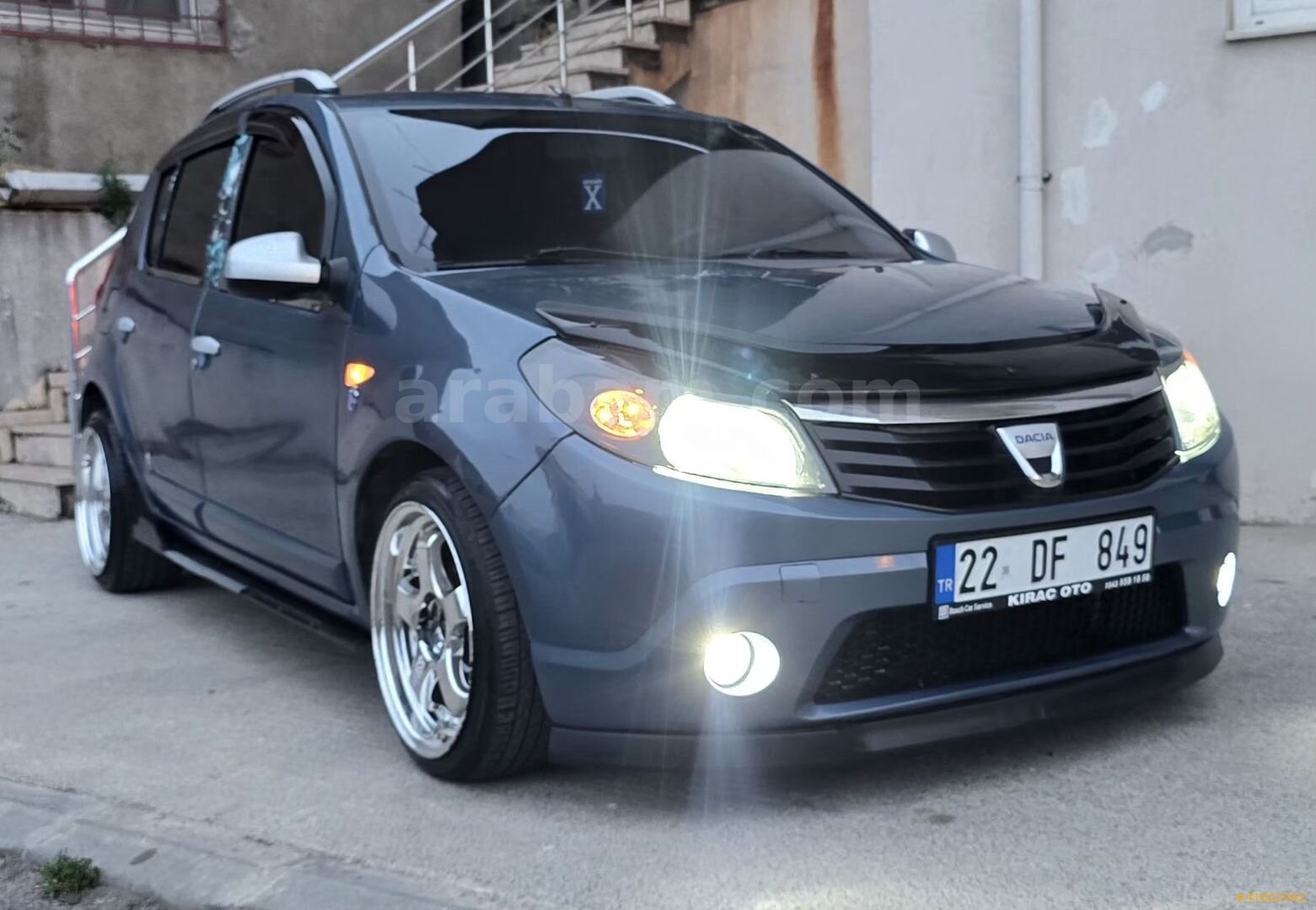 Galeriden Dacia Sandero 1.4 Ambiance 2009 Model Kocaeli 198.000 km Lacivert 7