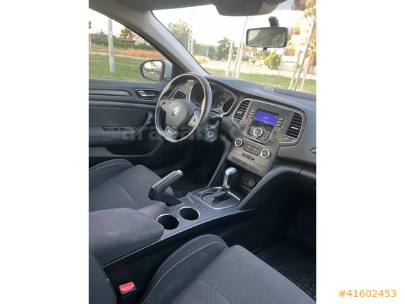 OTOMATİK VİTES // 1.5 DCİ // MEGANE