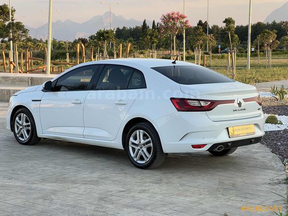 OTOMATİK VİTES // 1.5 DCİ // MEGANE