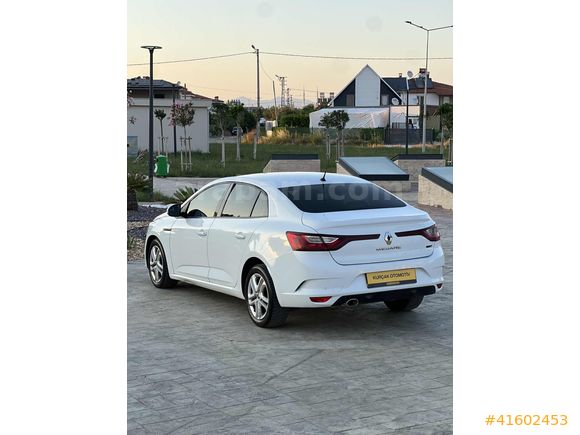 OTOMATİK VİTES // 1.5 DCİ // MEGANE