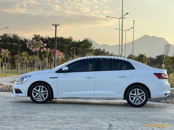 OTOMATİK VİTES // 1.5 DCİ // MEGANE