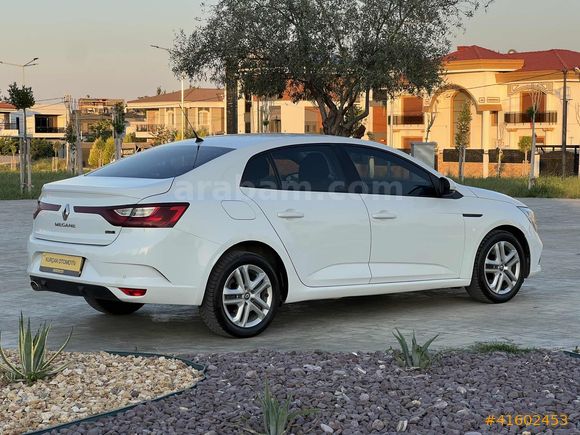 OTOMATİK VİTES // 1.5 DCİ // MEGANE