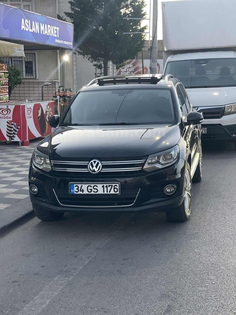 Galeriden Volkswagen Tiguan 1.4 TSI Chrome Edition 2013 Model Kocaeli 208.000 km Siyah 1