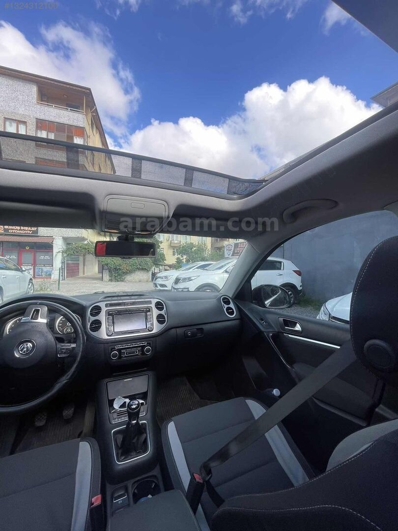 Galeriden Volkswagen Tiguan 1.4 TSI Chrome Edition 2013 Model Kocaeli 208.000 km Siyah 3
