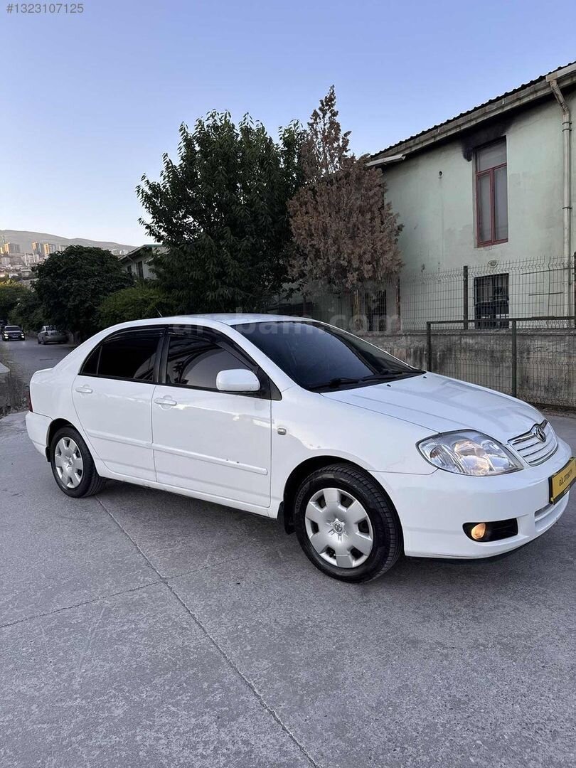 Galeriden Toyota Corolla 1.6 Terra 2005 Model Kahramanmaraş 255.000 km Beyaz 2