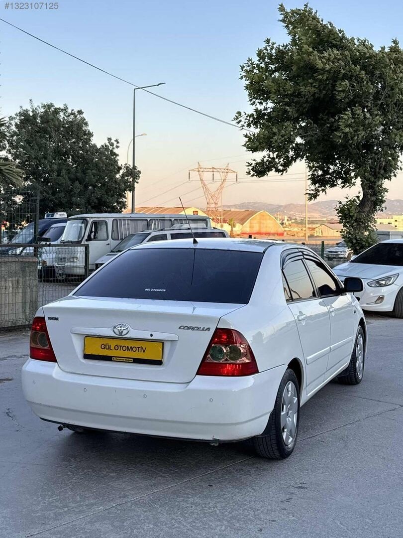 Galeriden Toyota Corolla 1.6 Terra 2005 Model Kahramanmaraş 255.000 km Beyaz 7