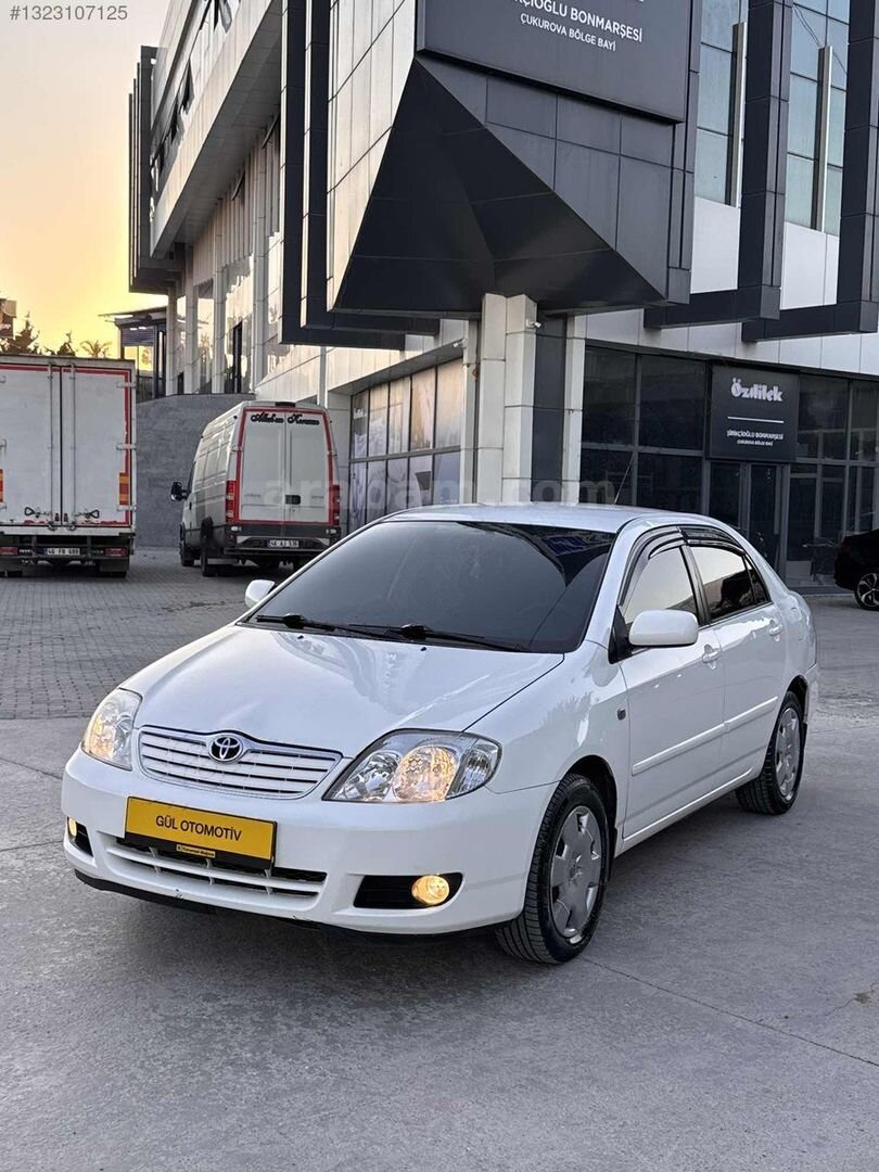 Galeriden Toyota Corolla 1.6 Terra 2005 Model Kahramanmaraş 255.000 km Beyaz 3