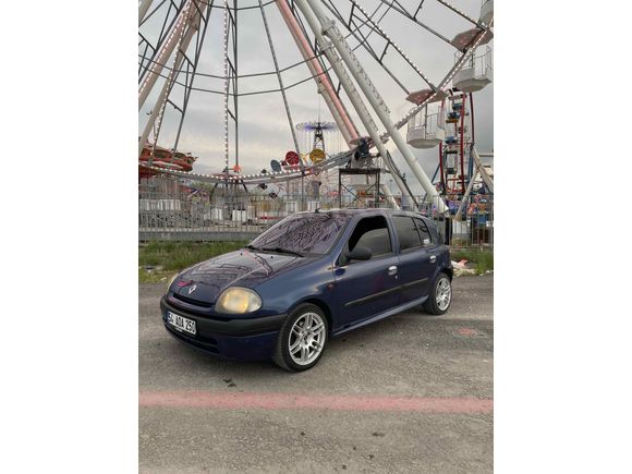 Sahibinden Renault Clio 1.4 RN 2001 Model 