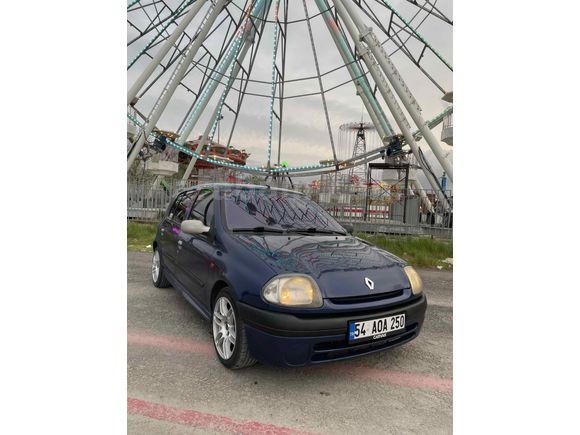 Sahibinden Renault Clio 1.4 RN 2001 Model 