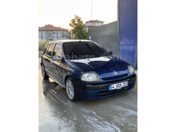 Sahibinden Renault Clio 1.4 RN 2001 Model 