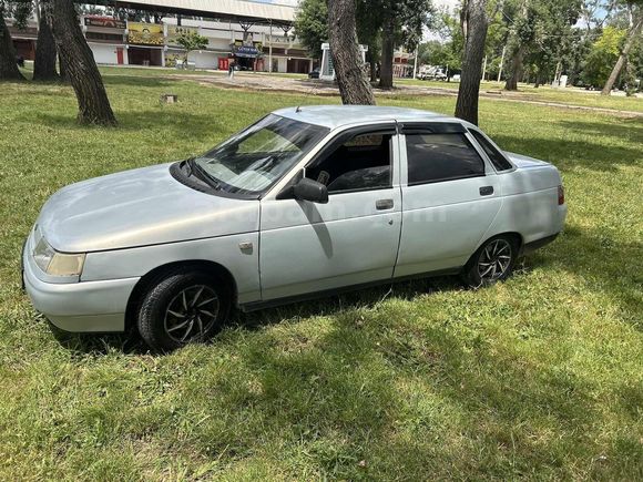 2001 model Fabrikasyon Lada Vega Lpg dahi görmemiş Rus tankı