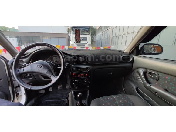 Sahibinden Hyundai Accent 1.5 GLS 1999 Model