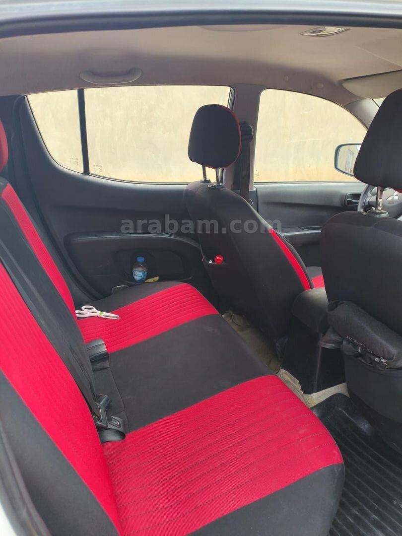 Sahibinden Mitsubishi L 200 4x2 Invite 2014 Model 202.000 km Beyaz 6